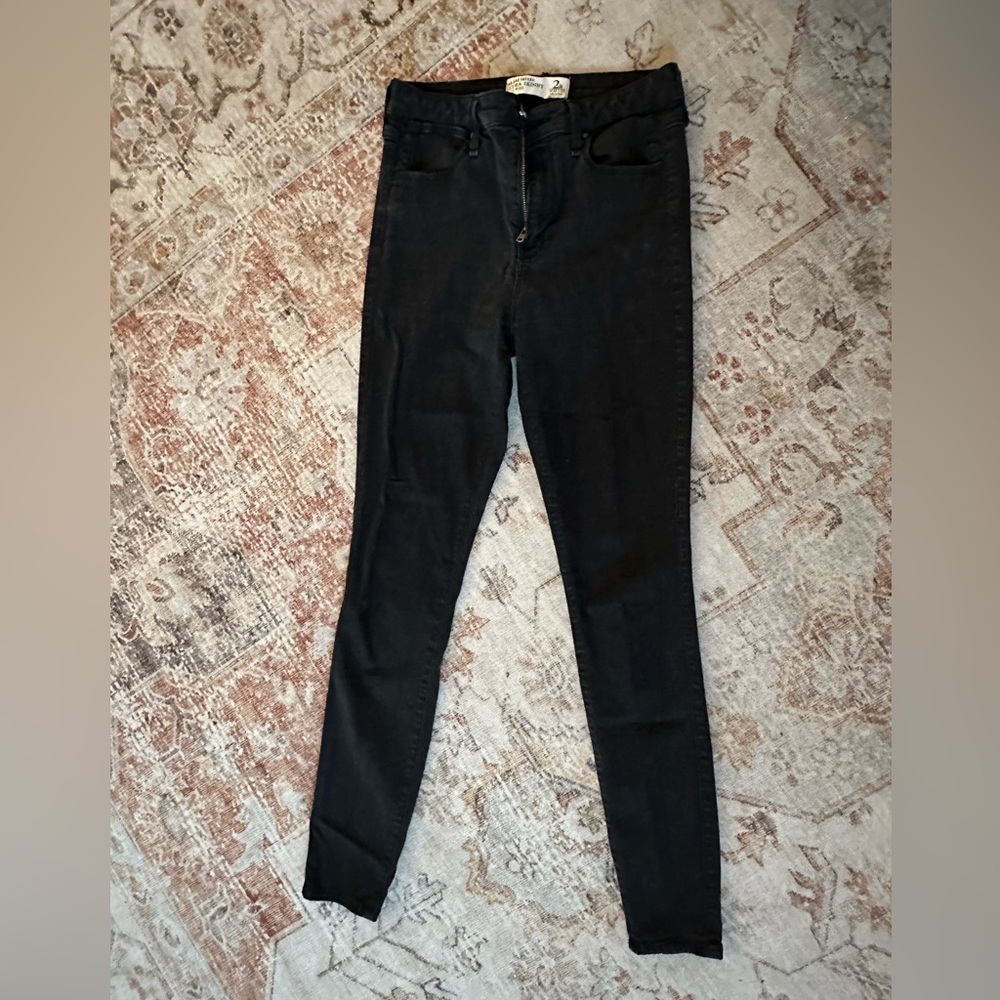 black abercrombie skinny jeans